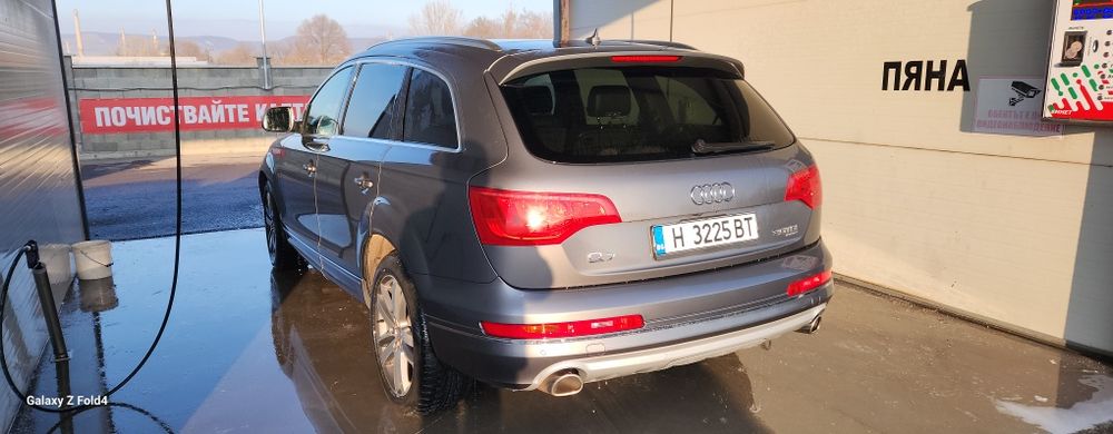 Ауди Ку7 Audi Q7