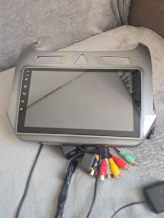 продам андроид экран для машины.
