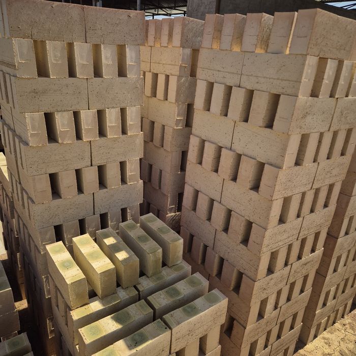 Кирпич красный кирпич