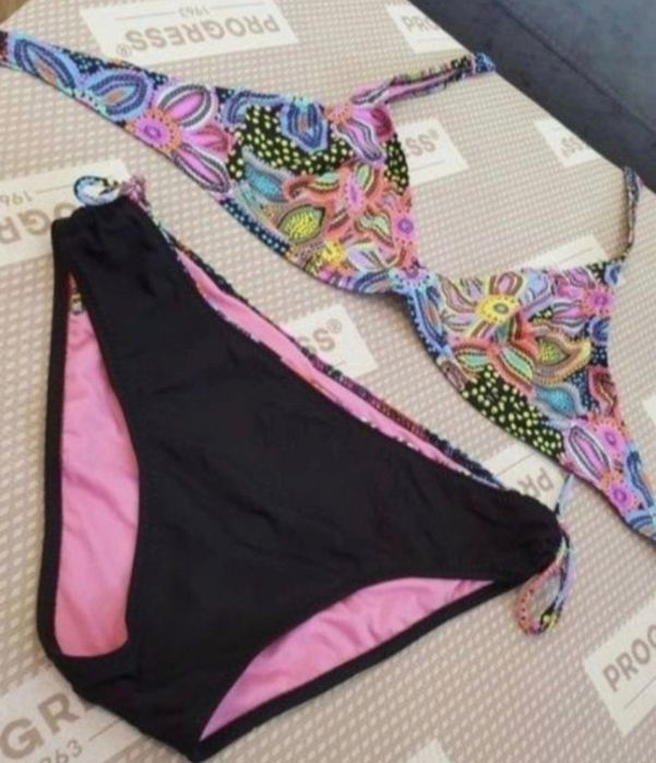 Купальники Латвия