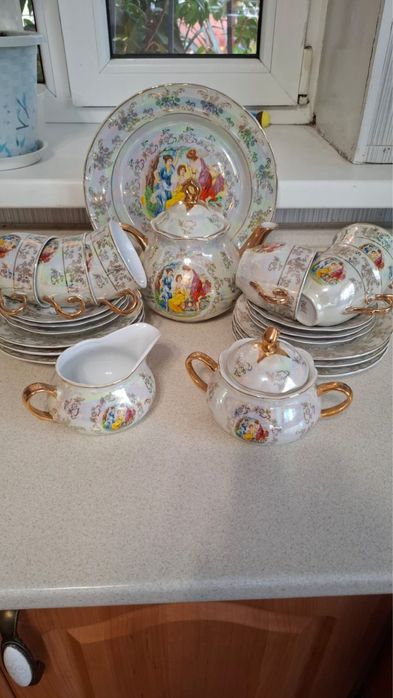 Мадонна посуда сервиз