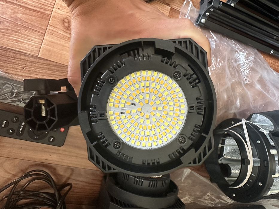 Комплект постоянного света 2 ШТ