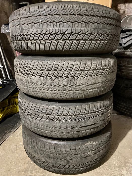 Volvo XC60 джанти с зимни гуми 235 65 17