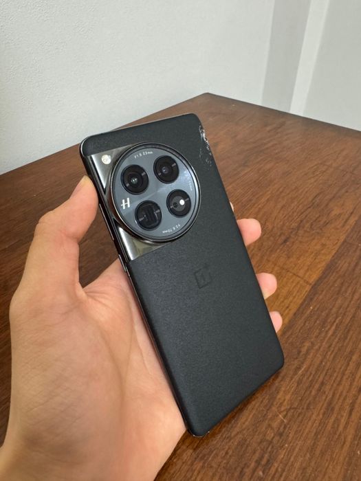 OnePlus 12 Ванплас 12
