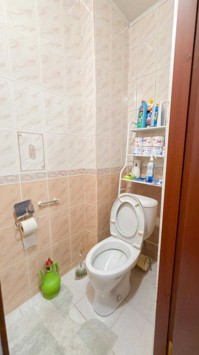 Продам 4 ком жана гарышкер