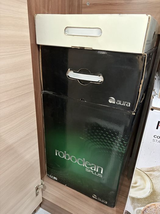 Продается пылесос Roboclean от компании Aura