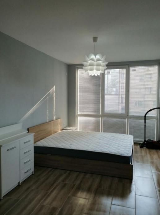 Дава се под наем Едностаен апартамент в София, Център - 50 кв.м за 400 € - Снимка #2