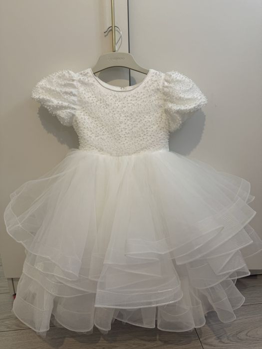Платье белое для девочки