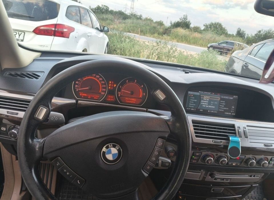BMW Seria 7 2008 — imagine 3