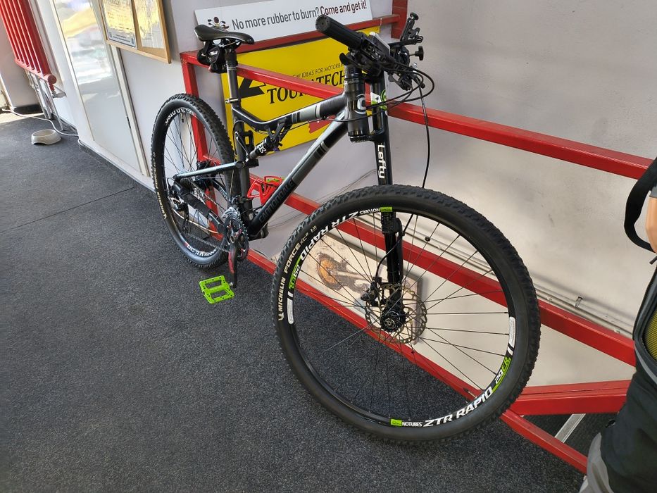 Cannondale Rush 29 Lefty