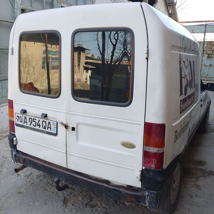 Ford kuryer pultopar avtomobil sotiladi
