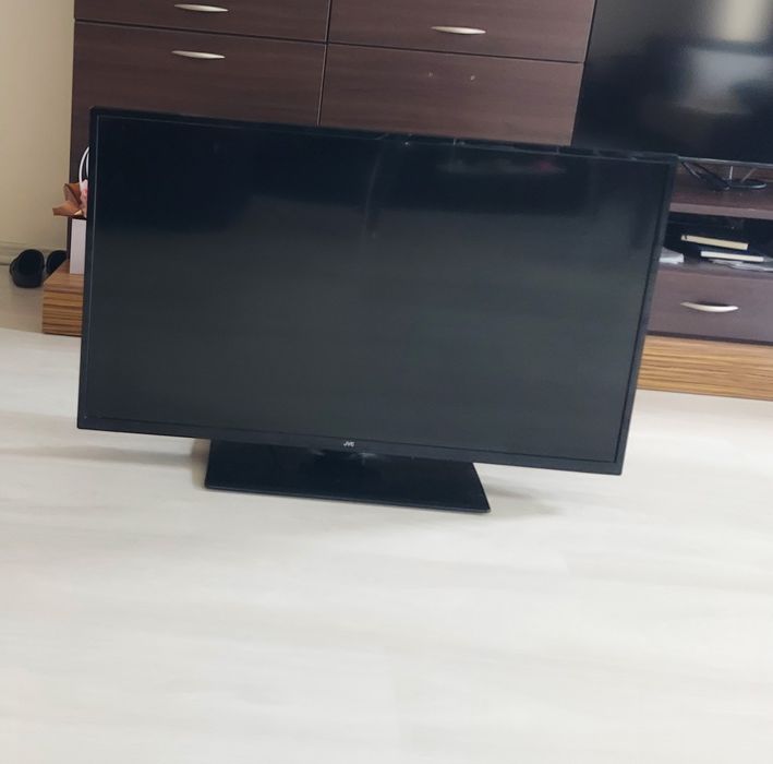 Smart TV  JVC,40инча-300лв.