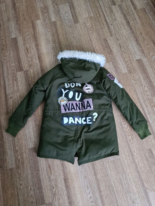 Продам куртку на подростка