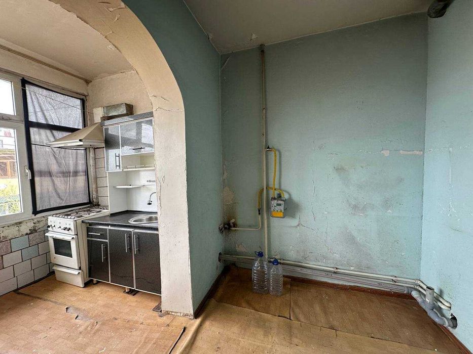 Продаётся 3х комн квартира на 4 этаже Ор-р Шарк 1 Базарчик