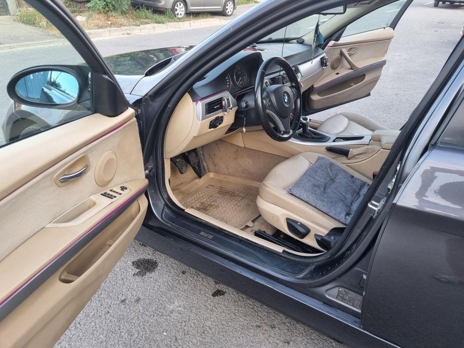 Vând bmw seria 3 e90