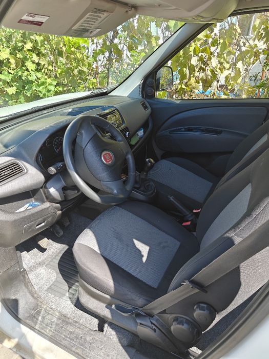 Vând Fiat doblo maxi