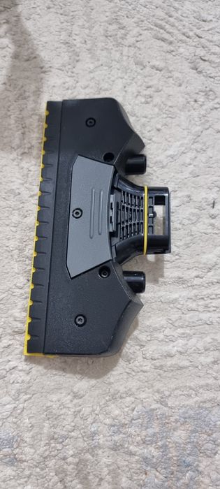 Устройство для мойки окон