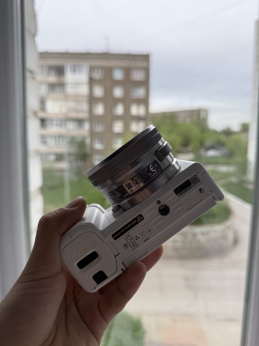 Камера Sony Zve10