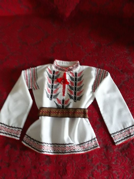 Ie populară pentru băieți