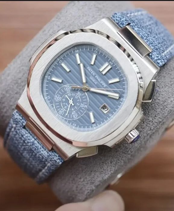 Продаются часы patek pfillipe  механические с автоподзаводом