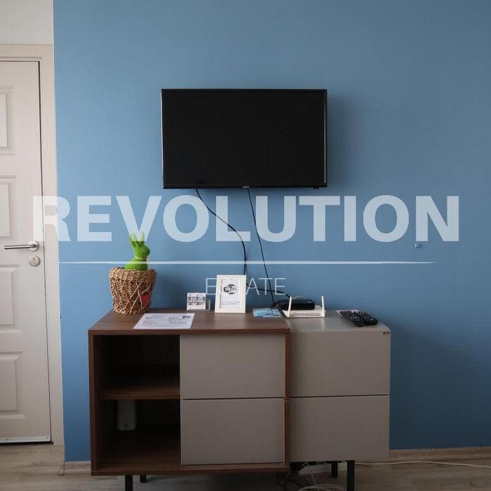 Дава се под наем Тристаен апартамент в Варна, ВИНС - 90 кв.м за 750 € - Снимка #5