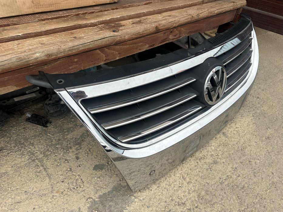 Решетка за Фолксваген Туаран facelift