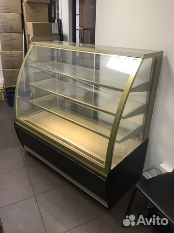 Продаётся ветринный холодильник