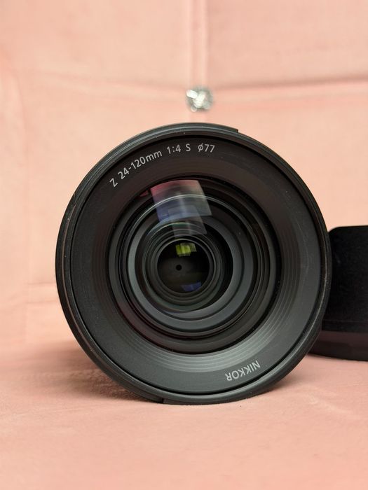 Obiectiv Nikon 24-120 f4 montura Z Nou