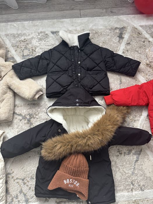 Продам детские куртки