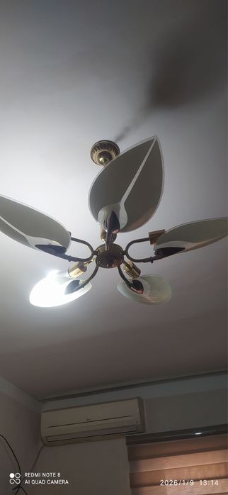 Срочна люстрала сотилади хаммаси