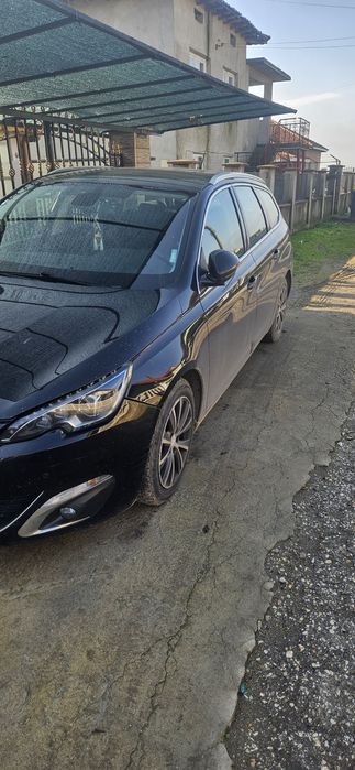 Пефо 308 t9 bluehdi автоматик  2015.модил  150.кс  на 240000км .леални