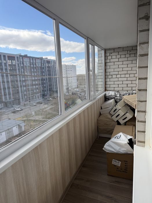 Продам квартиру на Ткачева 12