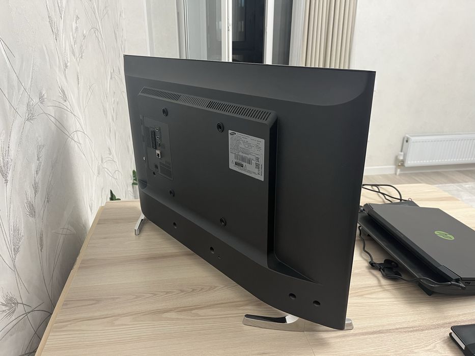 Телевизор Samsung