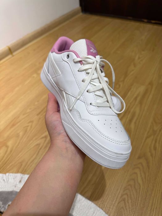 Reebok Club C 85 — женские кроссовки в идеальном состоянии