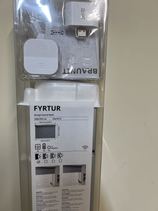 Светлоизолиращи смарт щори Fyrtur Ikea