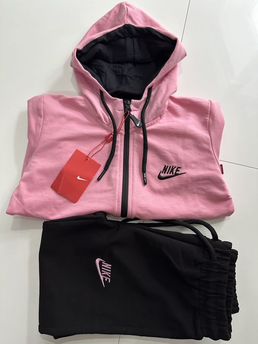 Спортивка Nike для девочек