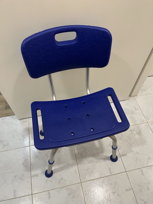 Стол за баня за възрастни / инвалиди