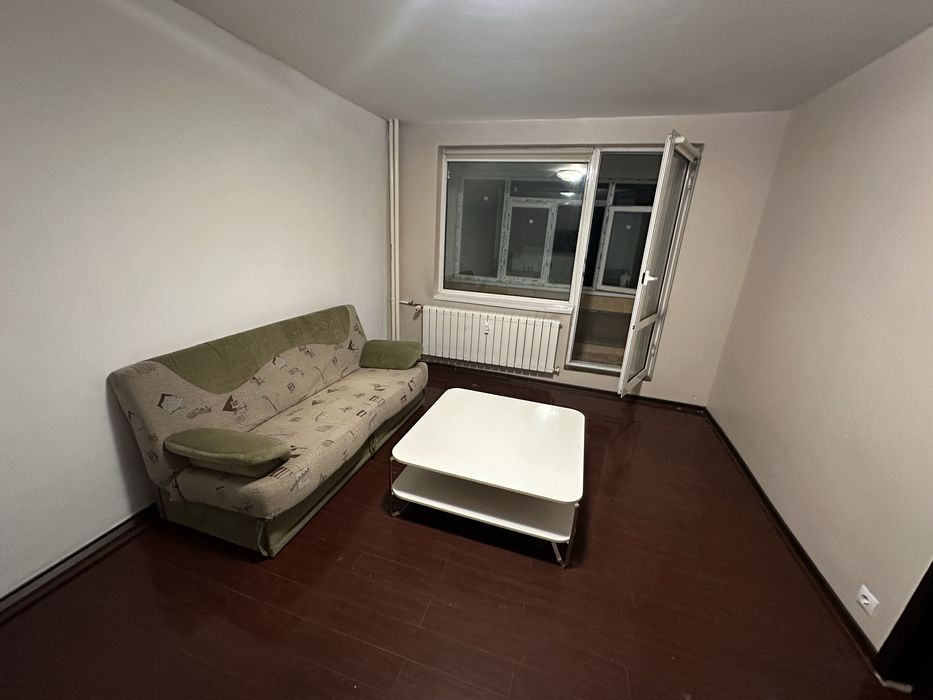 Inchiriez Apartament 2 camere Pacii, Militari