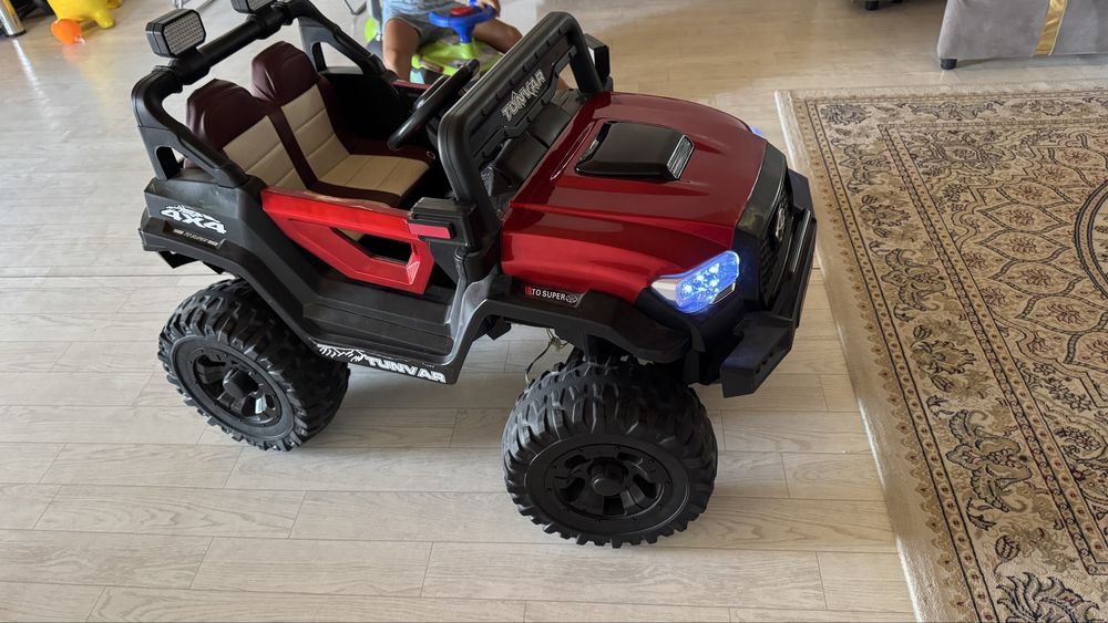 Детская  машина.