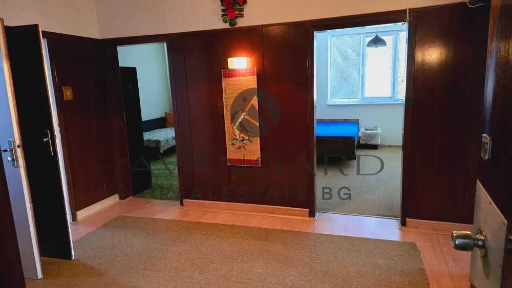 Продава се Многостаен апартамент в Пловдив, Христо Смирненски - 140 кв.м за 1443 €/кв.м - Снимка #13