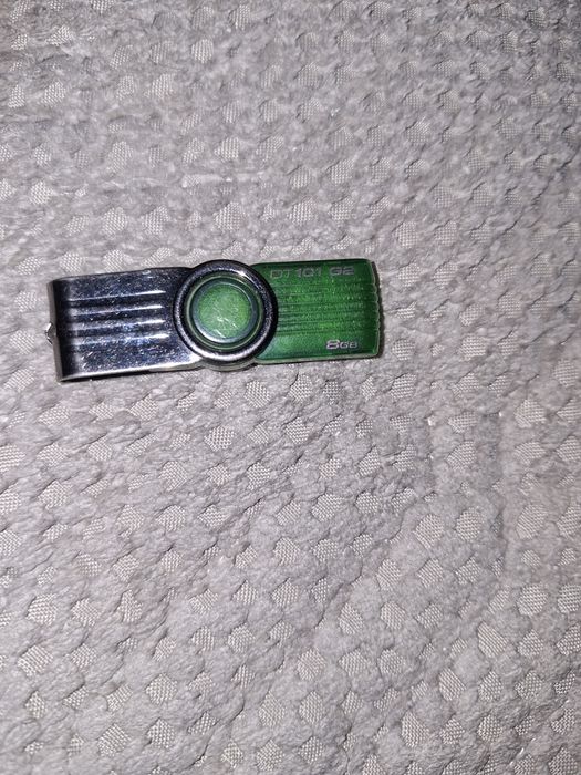 Компьютерный флешка оригинал сатылады