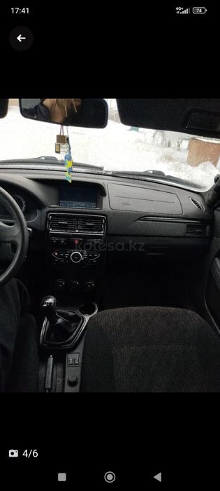 Приора хэтчбек 2014 год люкс