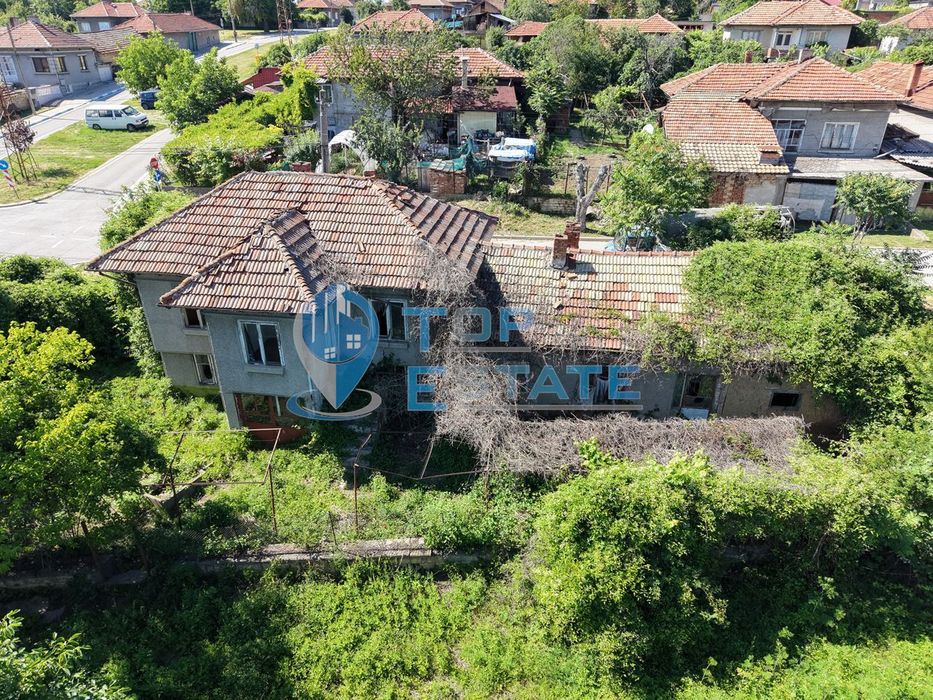 Продава се Къща в Борово - 315 кв.м за 56 €/кв.м - Снимка #4