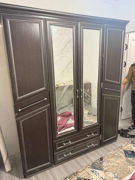 Срочно продам  Шкаф для ДОМА