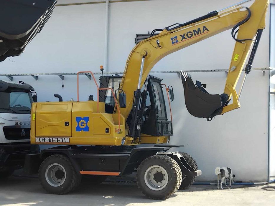 Ғилдиракли экскаватор XGMA XG8155W - 0.65 м/куб
