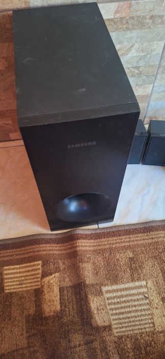 Vând boxe Samsung