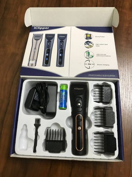 Профессиональная машинка для стрижки волос от фирмы iClipper