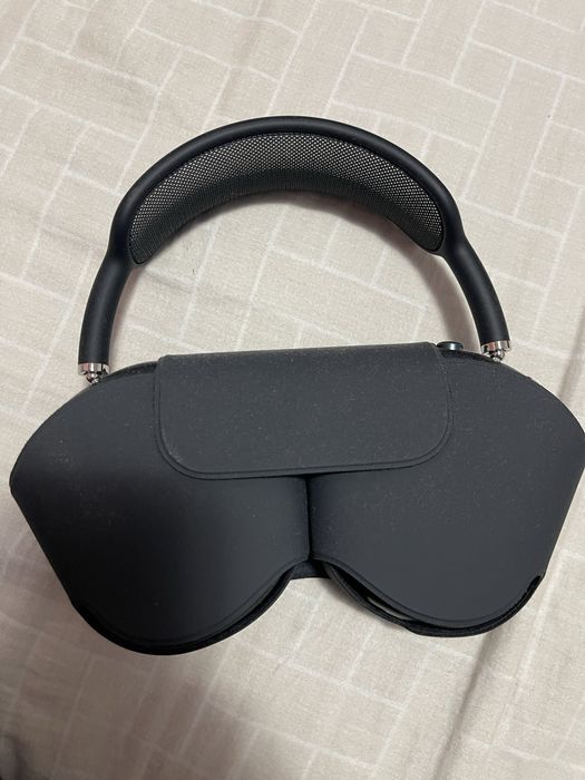 Vand casti air pods max