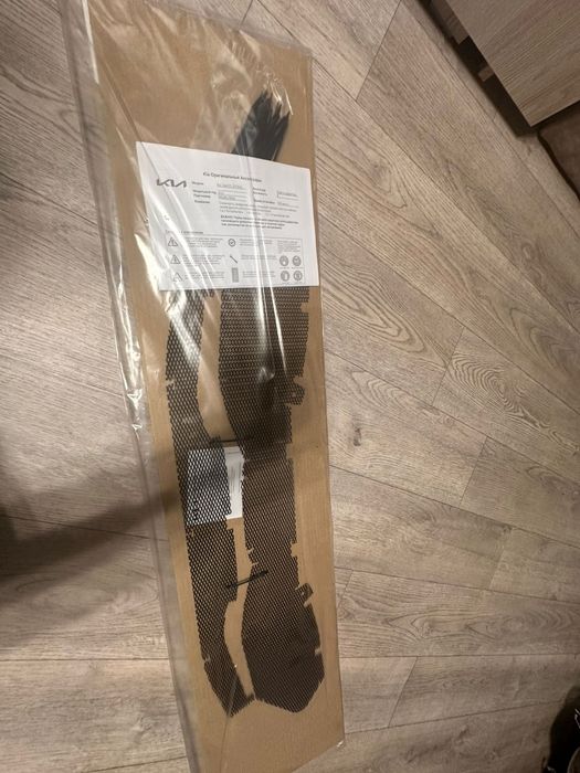 Продам защитные сетки радиатора для моделей KIA