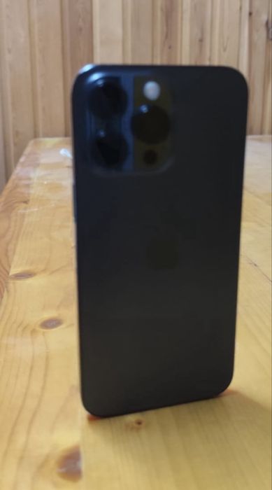 Обменяю Iphone 15 Pro max